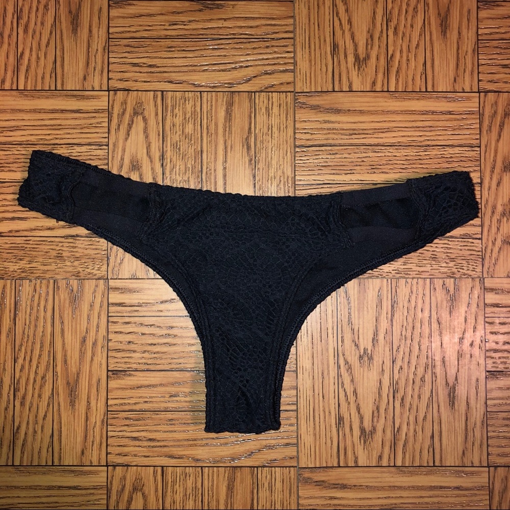 Hollister Super Cheeky Bikini Bottoms